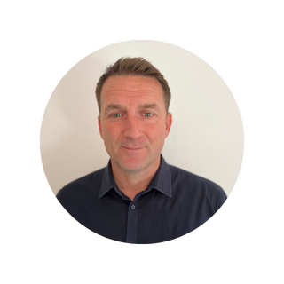 James Nestlé Professional