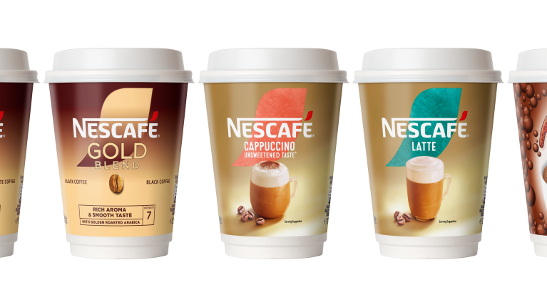 nescafe-&go-cup- group-shot