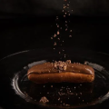 KITKAT® Éclair sprinkled with KITKAT® Mix ins
