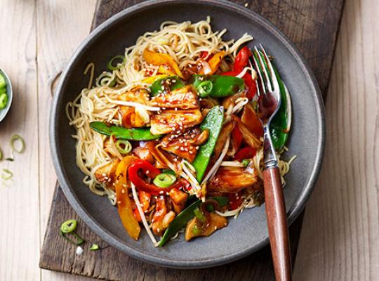  Garden gourmet hoisin stir fry spicy chicken-style fillet