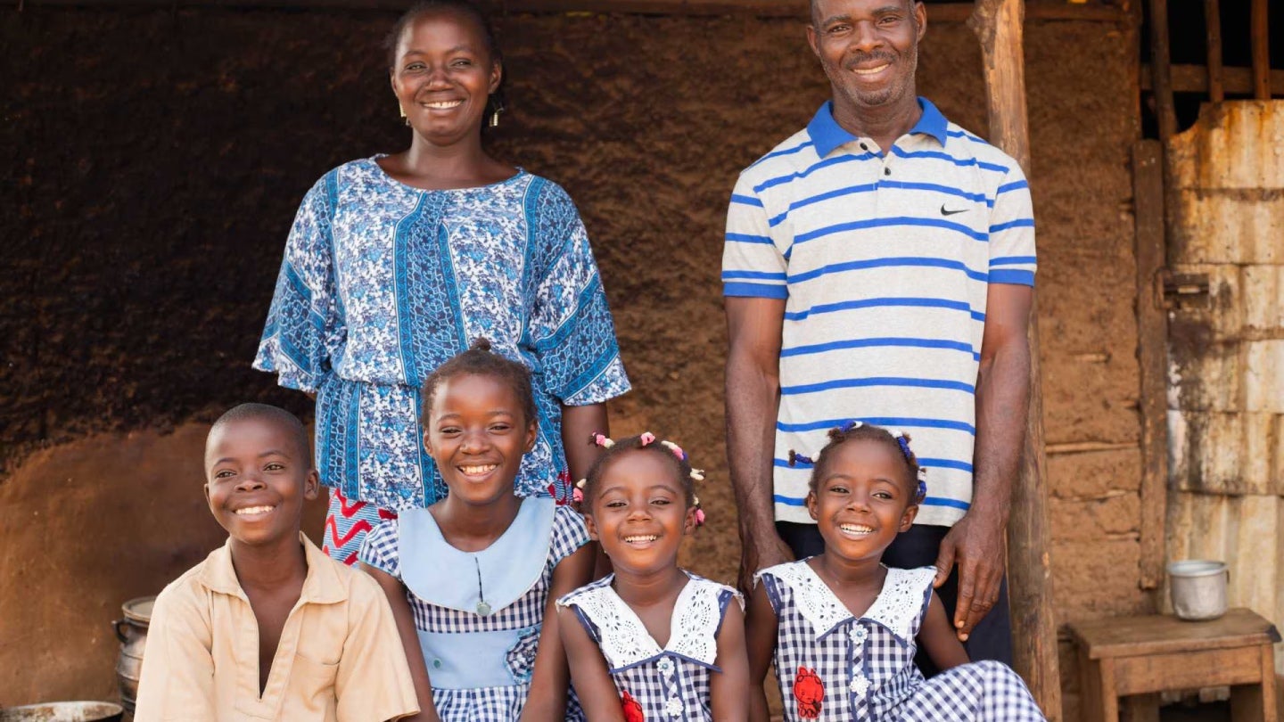 An Income Accelerator Program family - husband, wife and 4 children